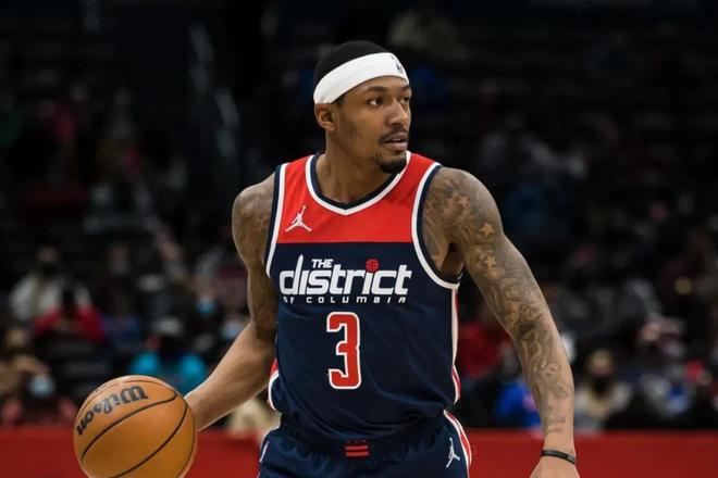 队再次登顶 队再次登顶