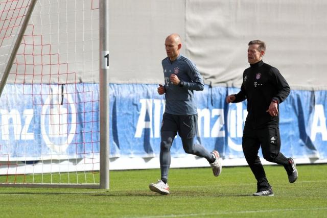 离听仅一步 离听仅一步